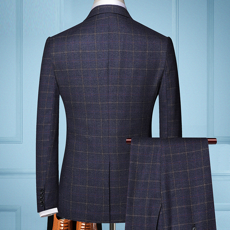 Three-piece suit for men - Image 7